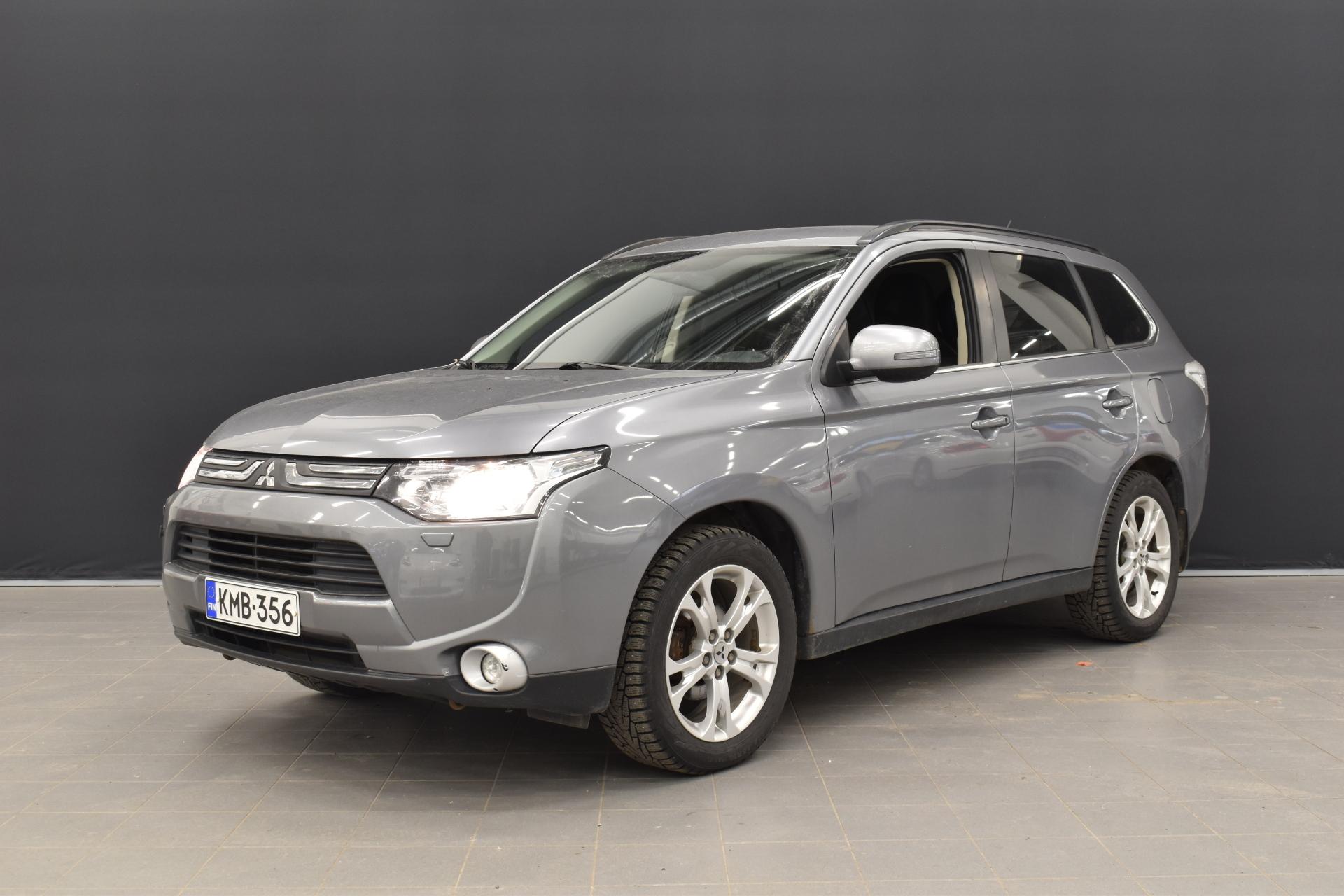 MITSUBISHI Outlander 2013