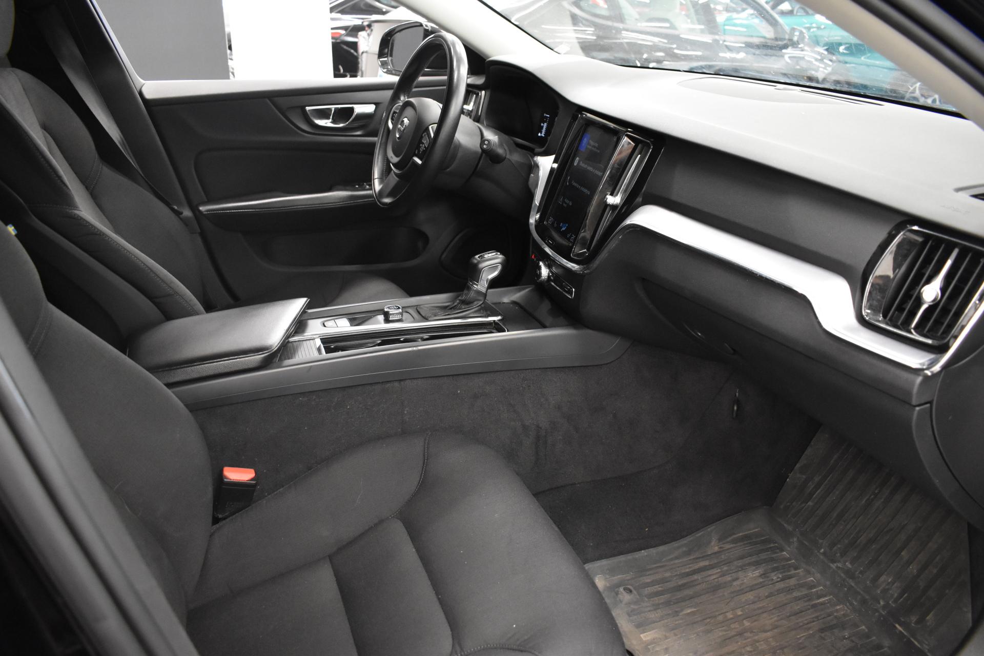 VOLVO V60 2018