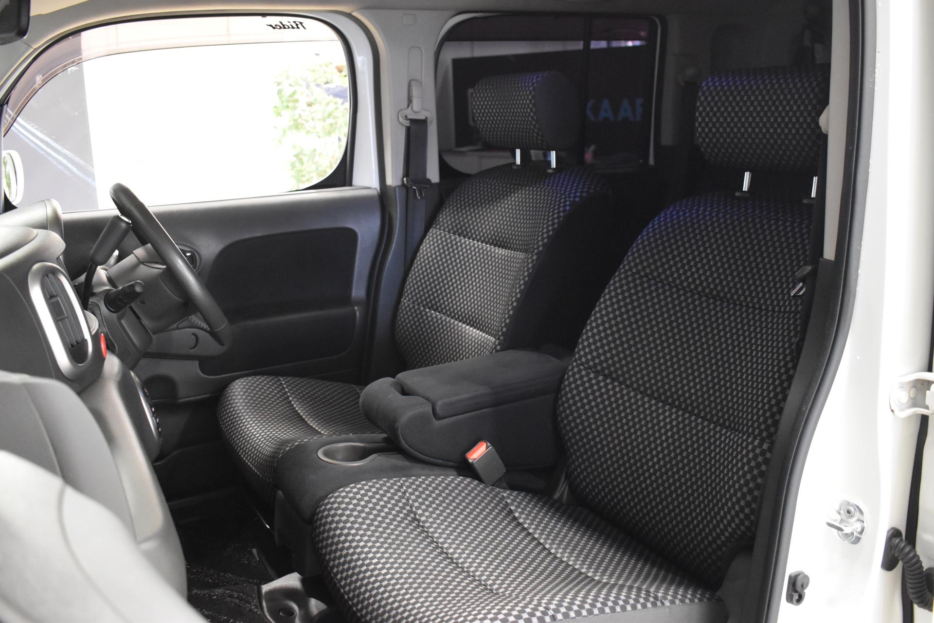 NISSAN Cube 2015