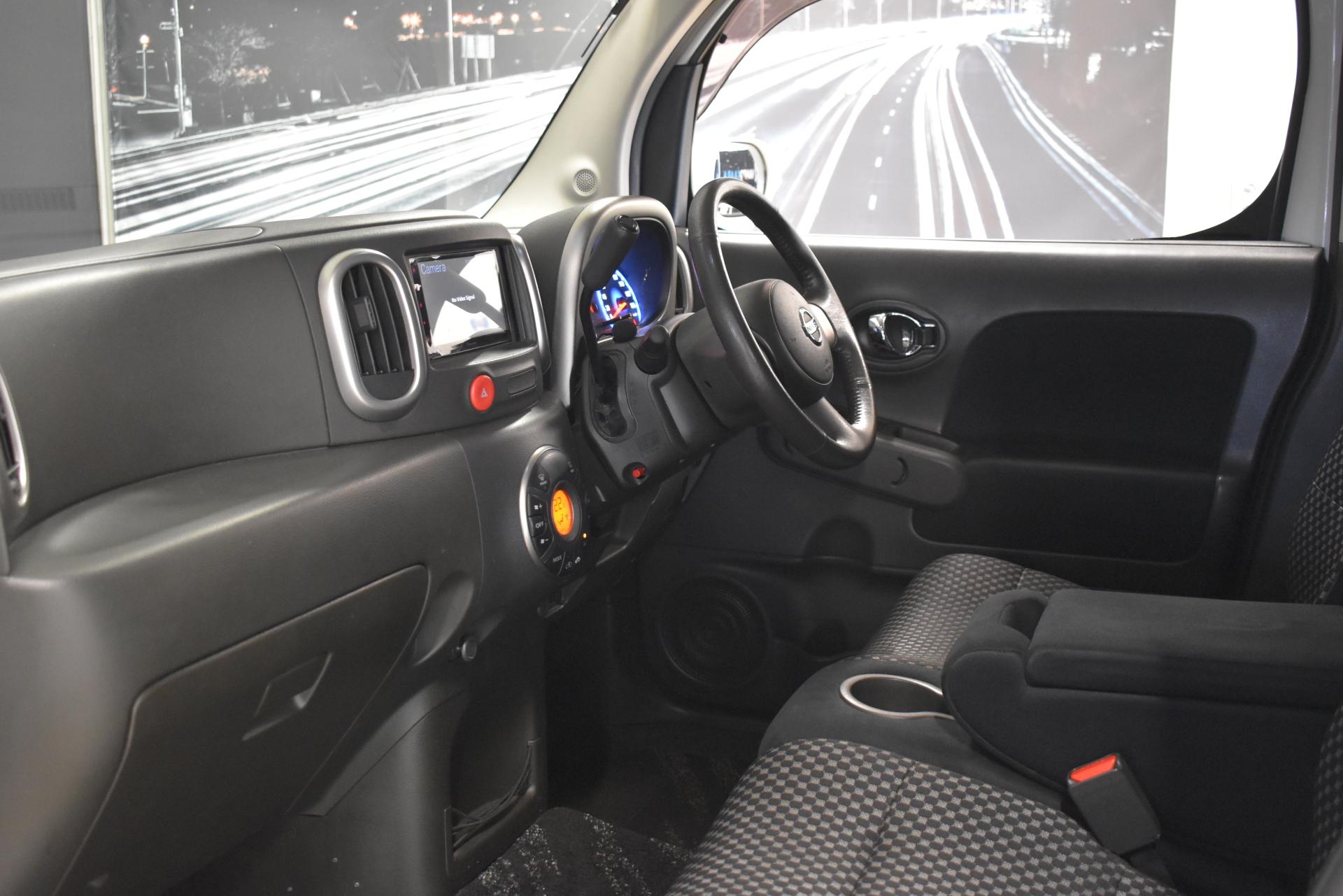 NISSAN Cube 2015