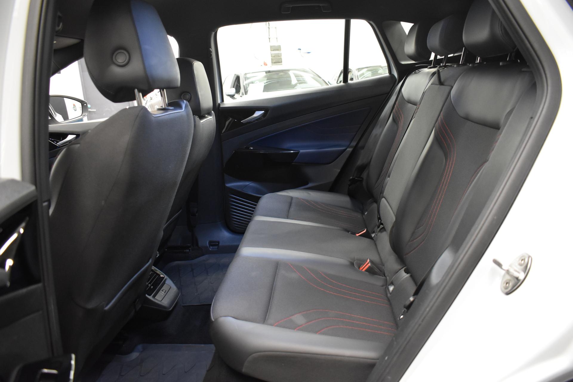 VOLKSWAGEN ID.4 2023