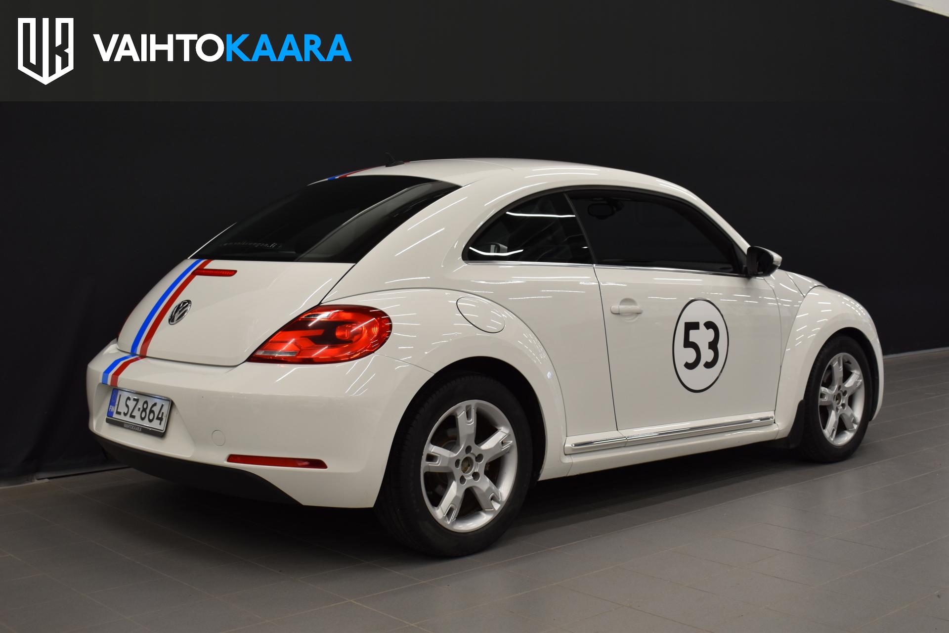 VOLKSWAGEN Beetle 2013