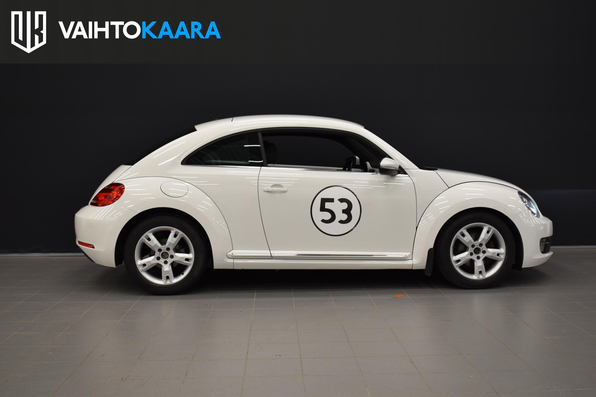 VOLKSWAGEN Beetle 2013