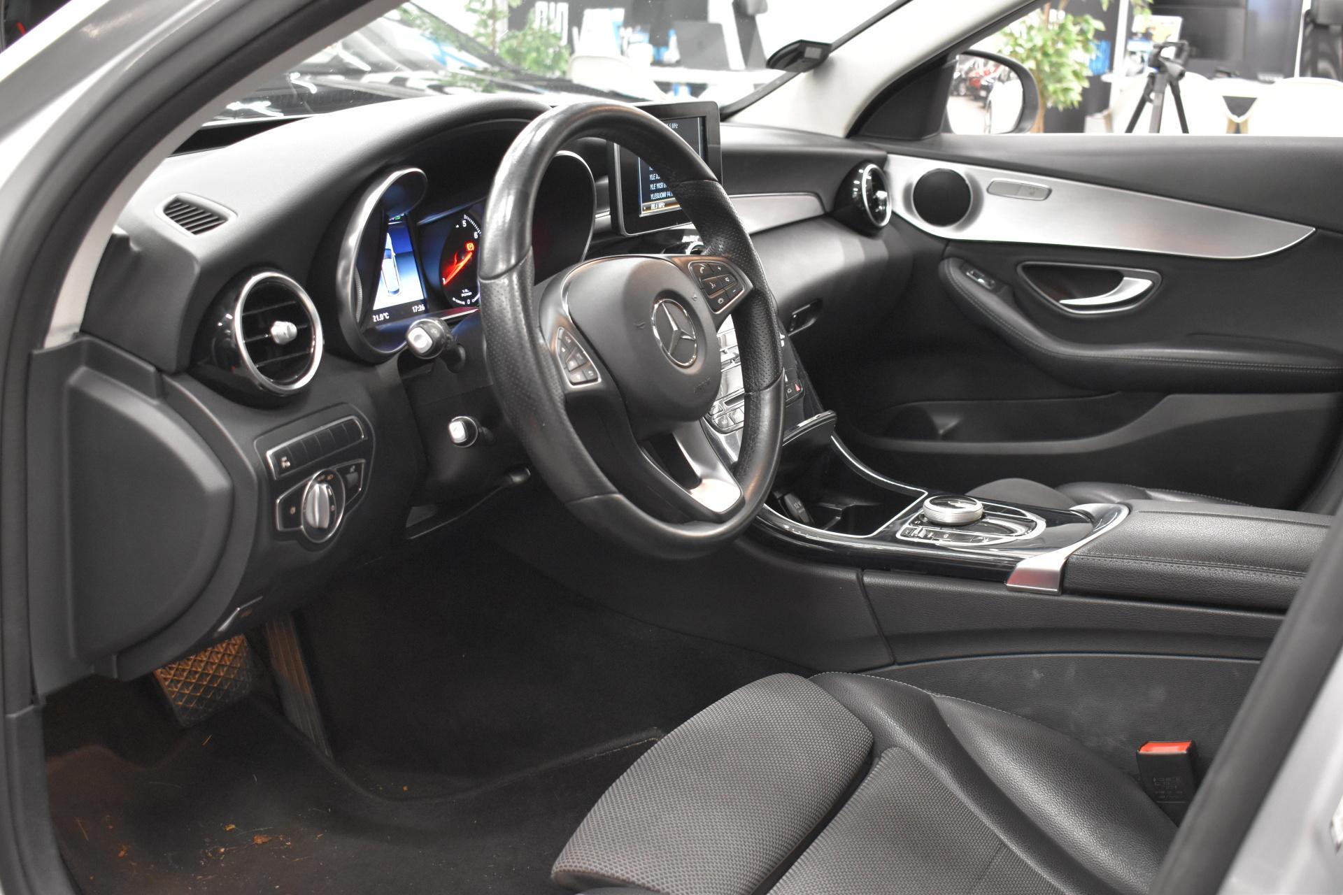 MERCEDES-BENZ C 2018