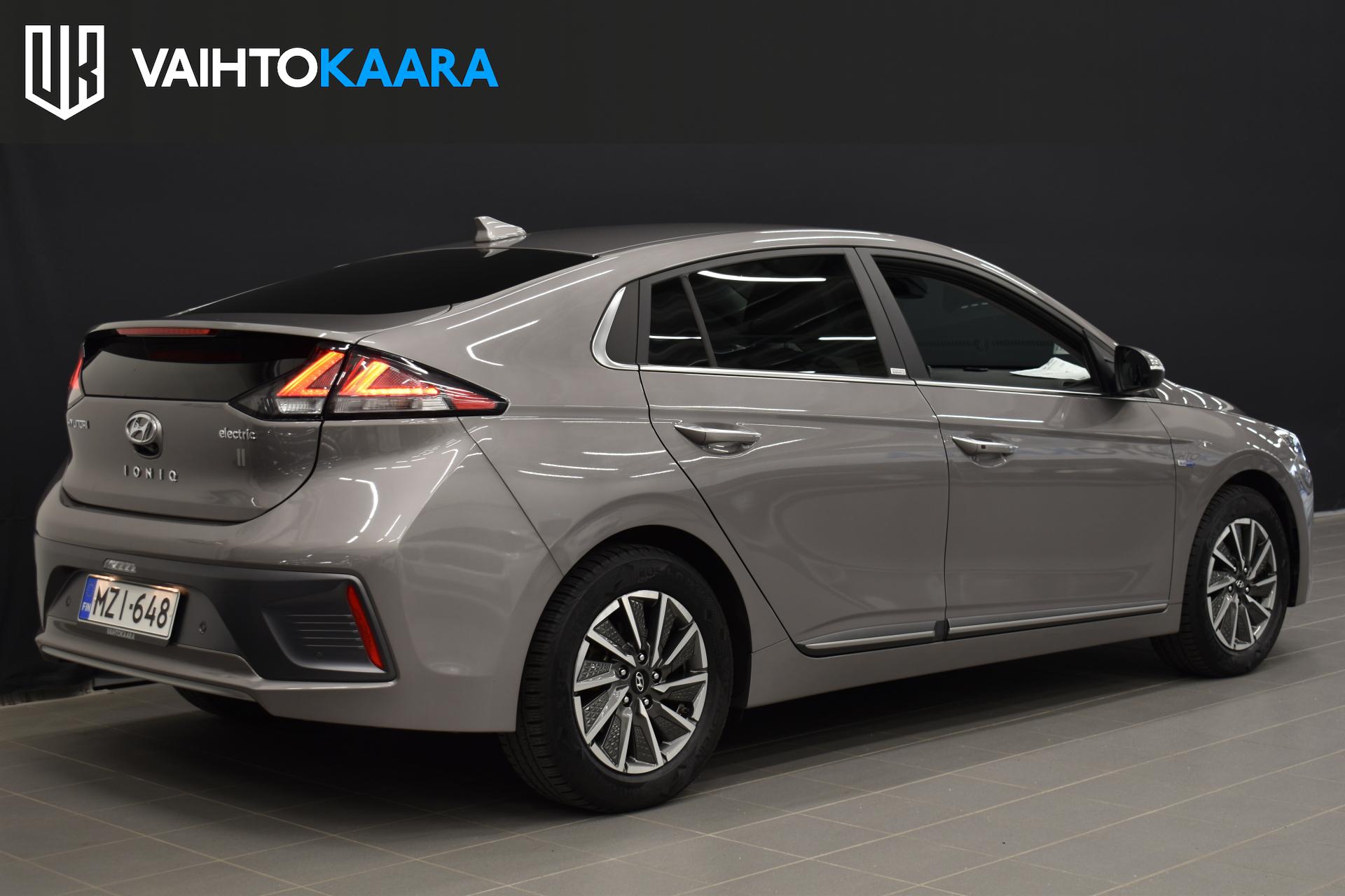 HYUNDAI Ioniq Electric 9
