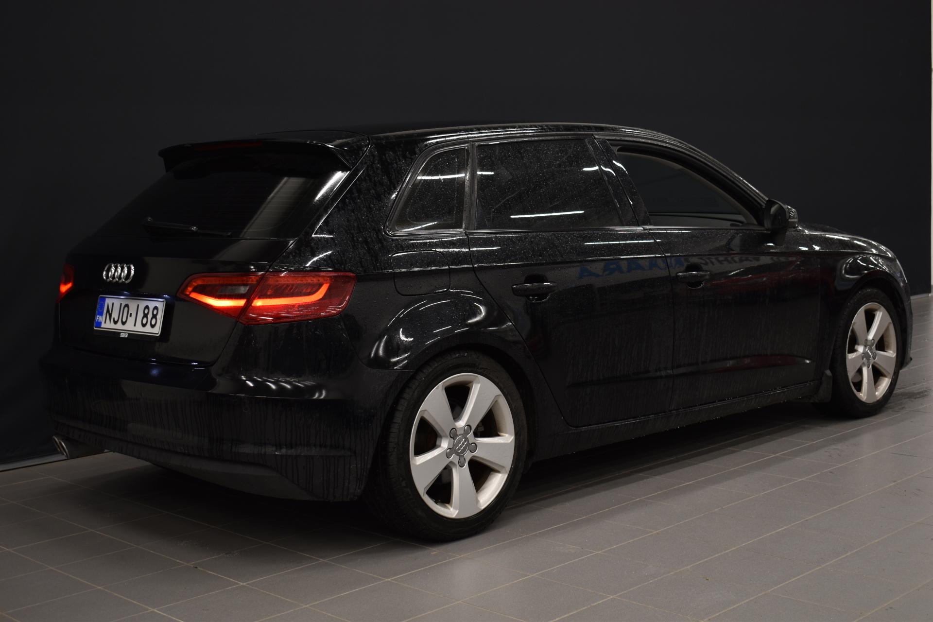 AUDI A3 2014