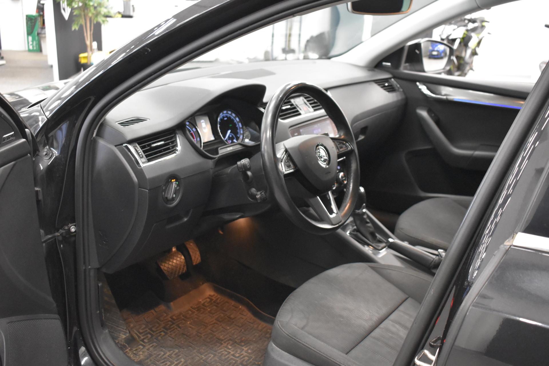 SKODA Octavia 5