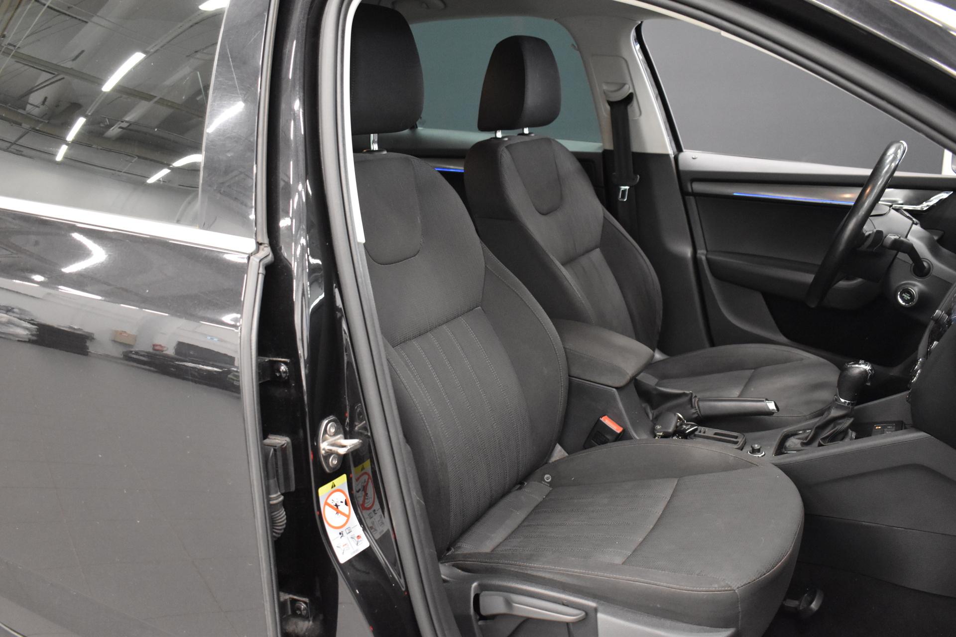 SKODA Octavia 6