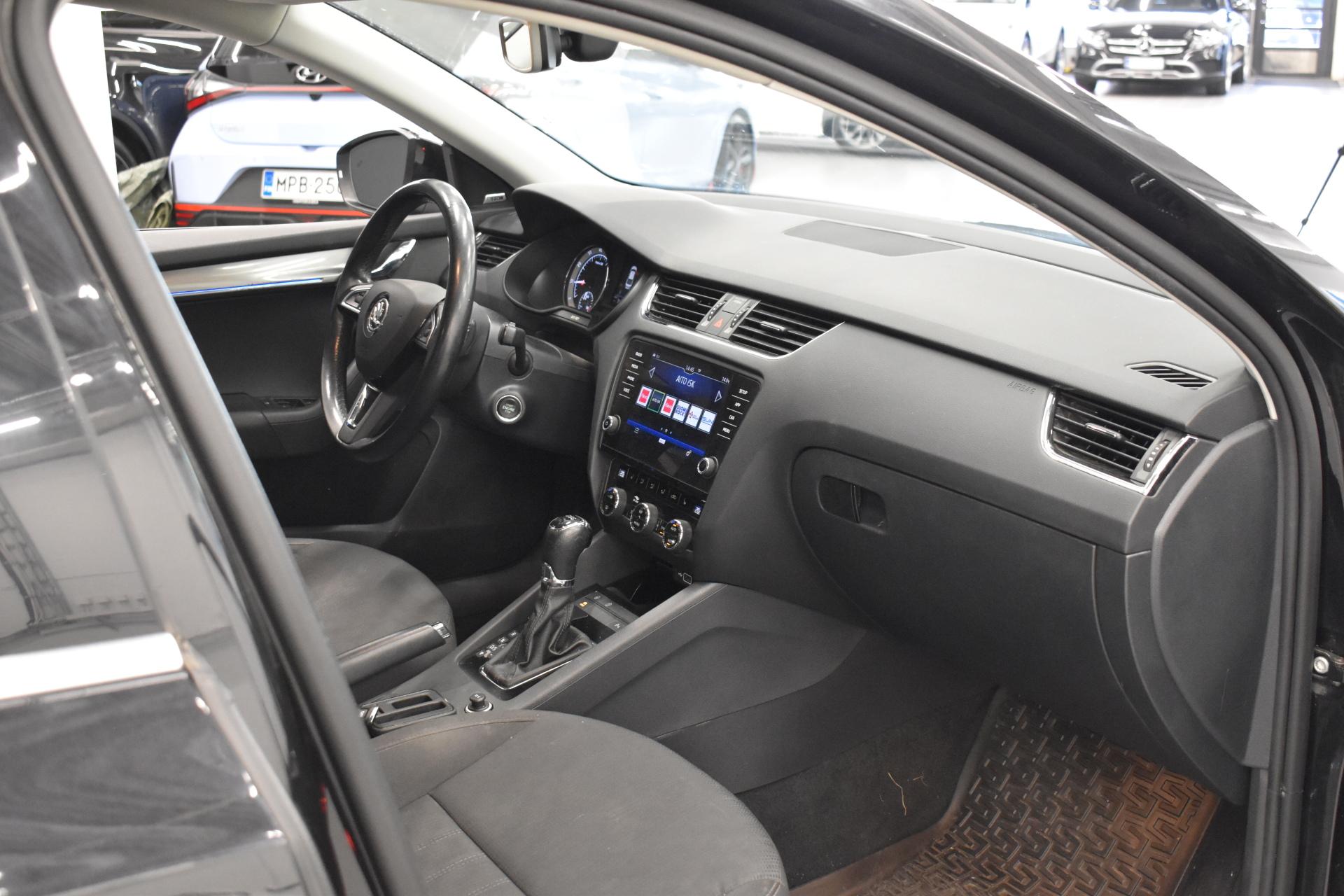 SKODA Octavia 7