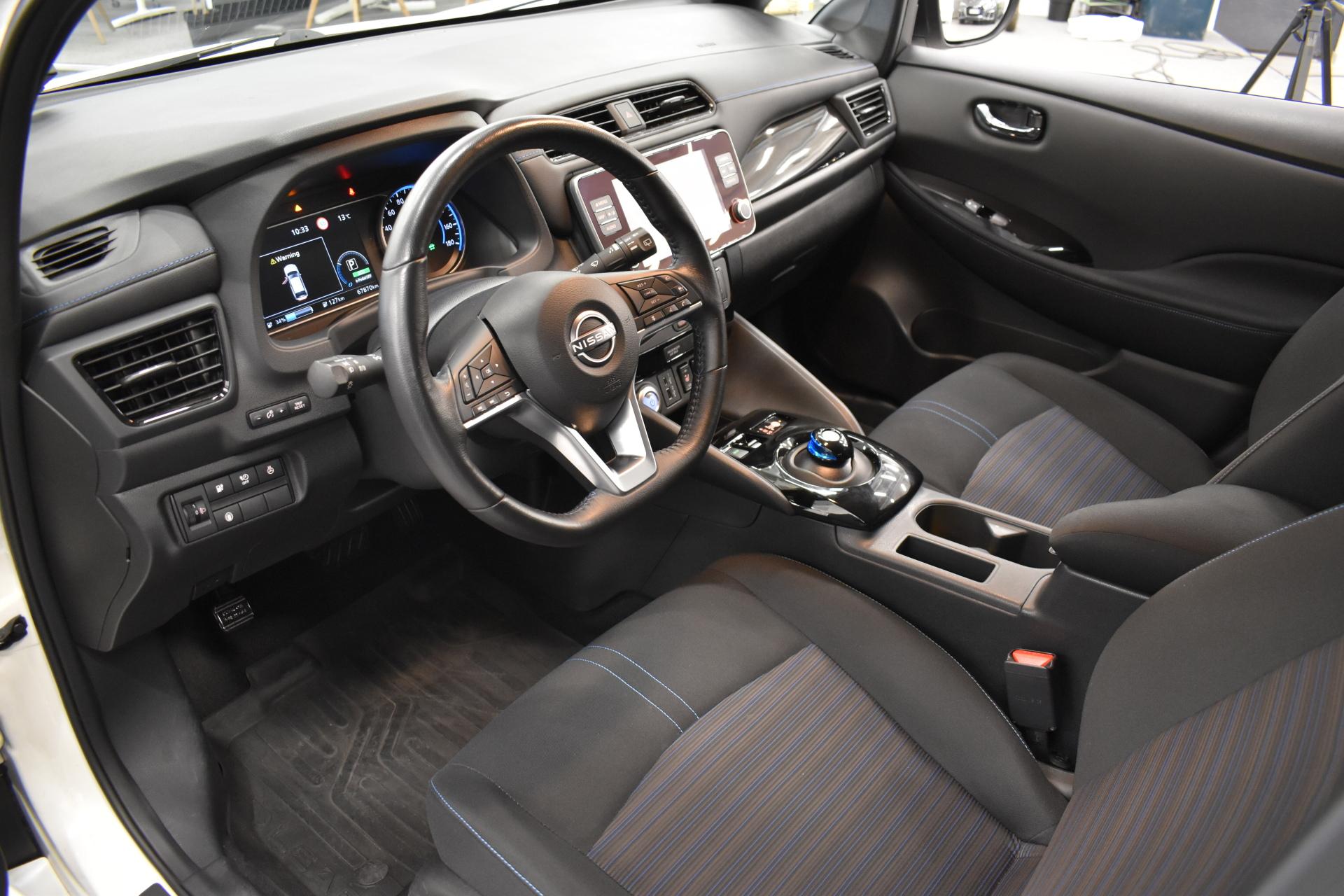 NISSAN Leaf 2023
