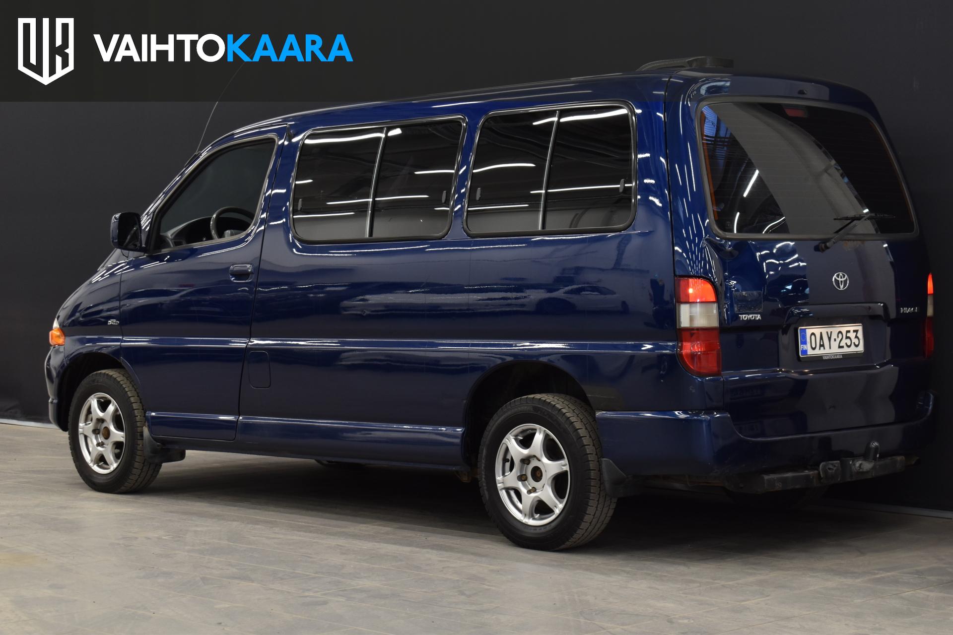 TOYOTA Hiace 2006
