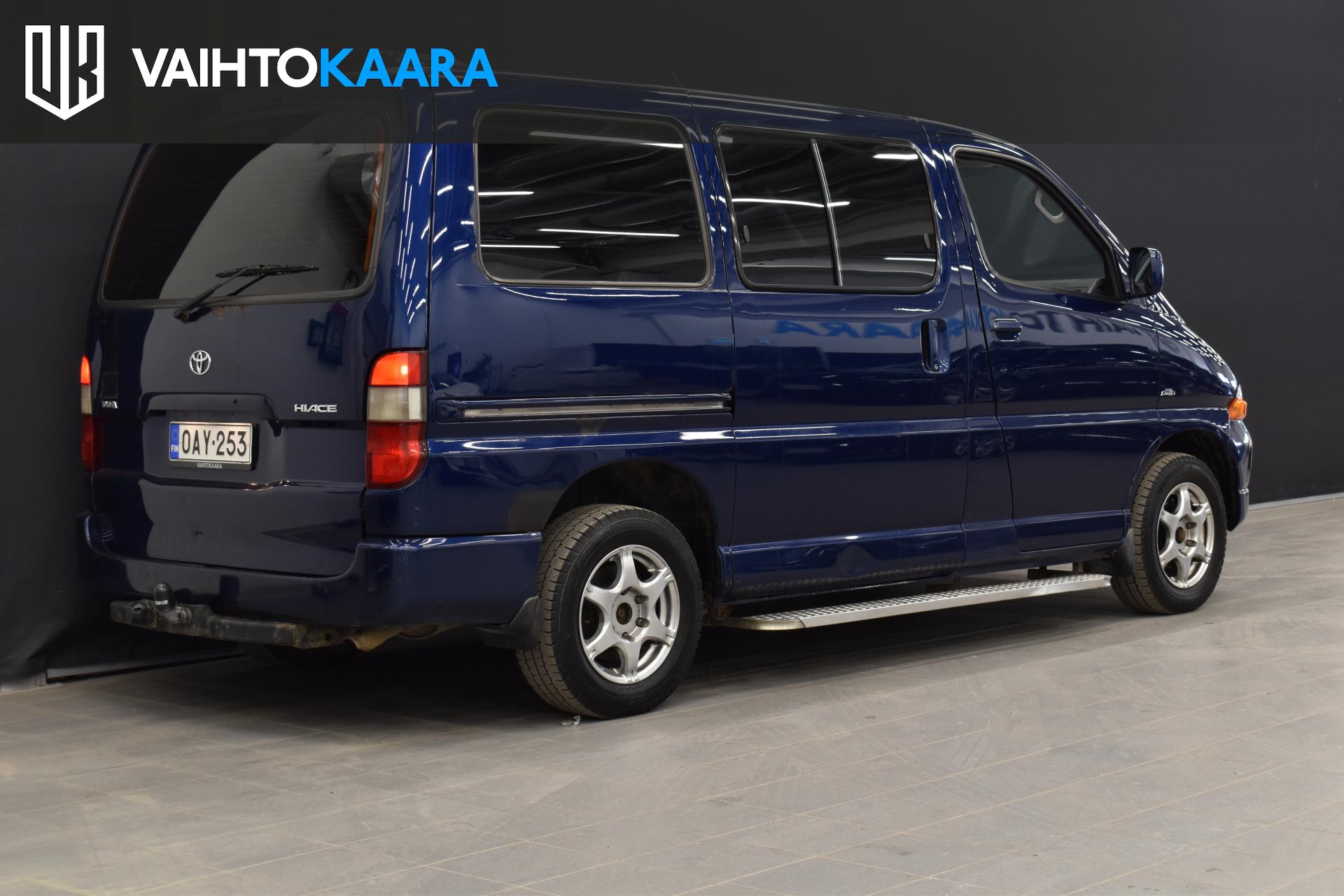 TOYOTA Hiace 2006