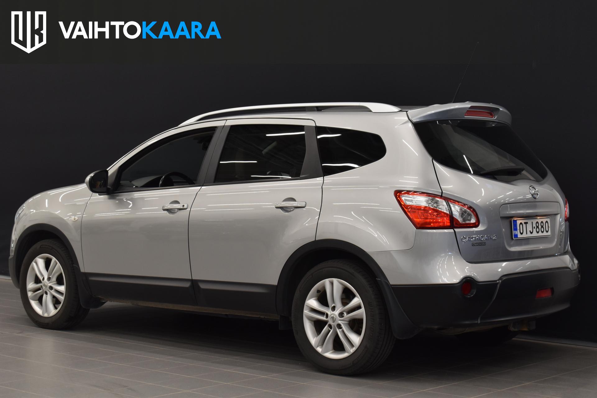 NISSAN Qashqai+2 2012