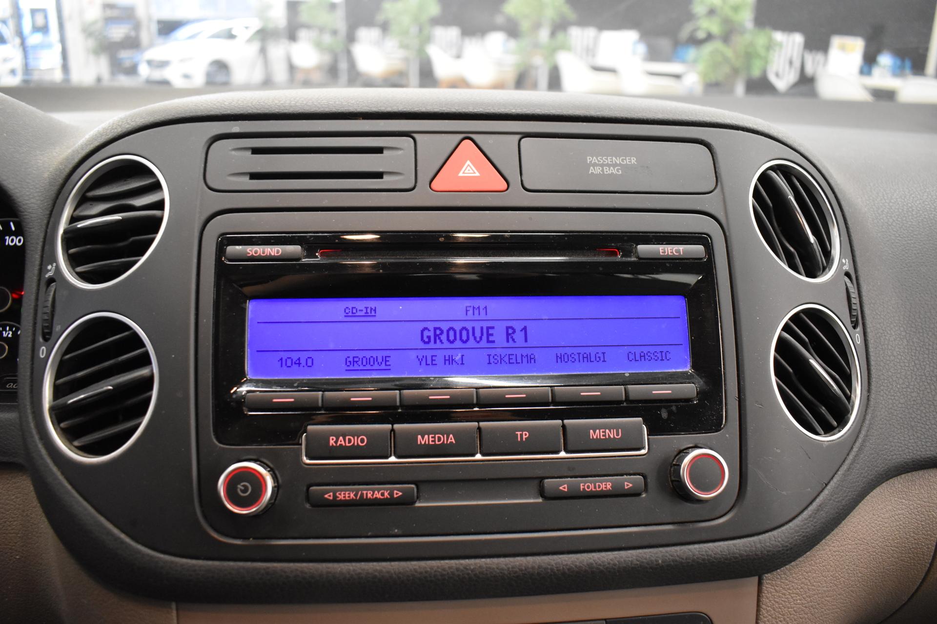 VOLKSWAGEN Golf Plus 2010