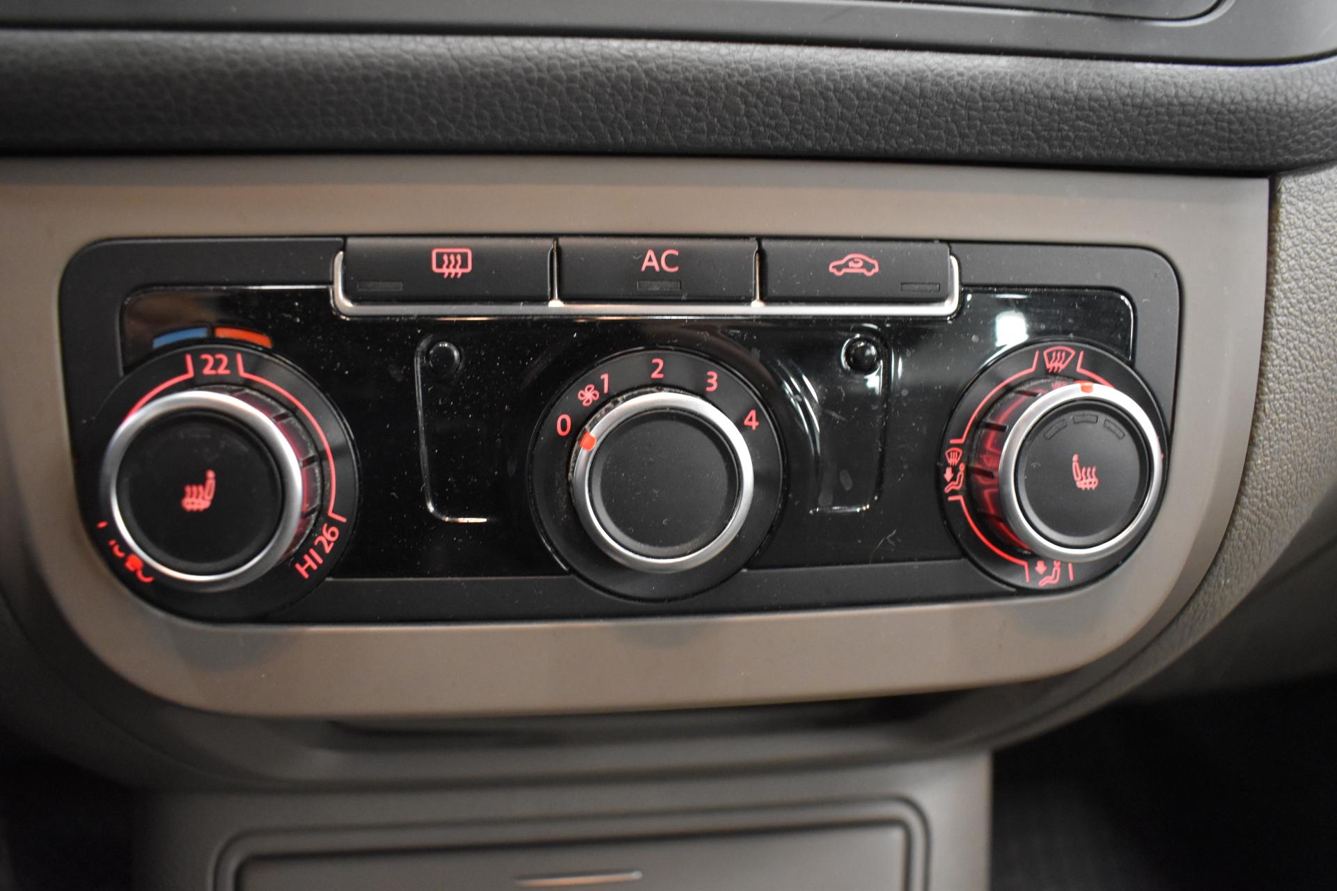 VOLKSWAGEN Golf Plus 2010