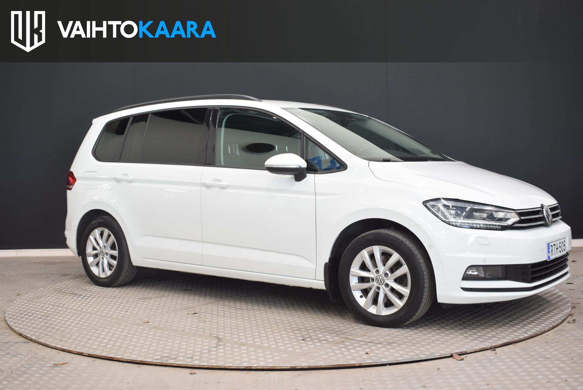 VOLKSWAGEN Touran 2018