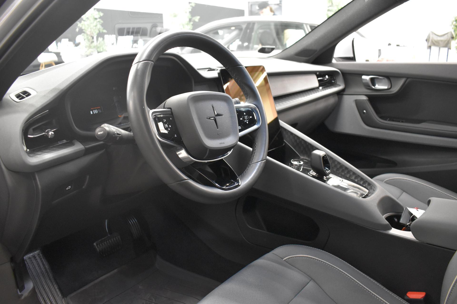 POLESTAR 2 2023