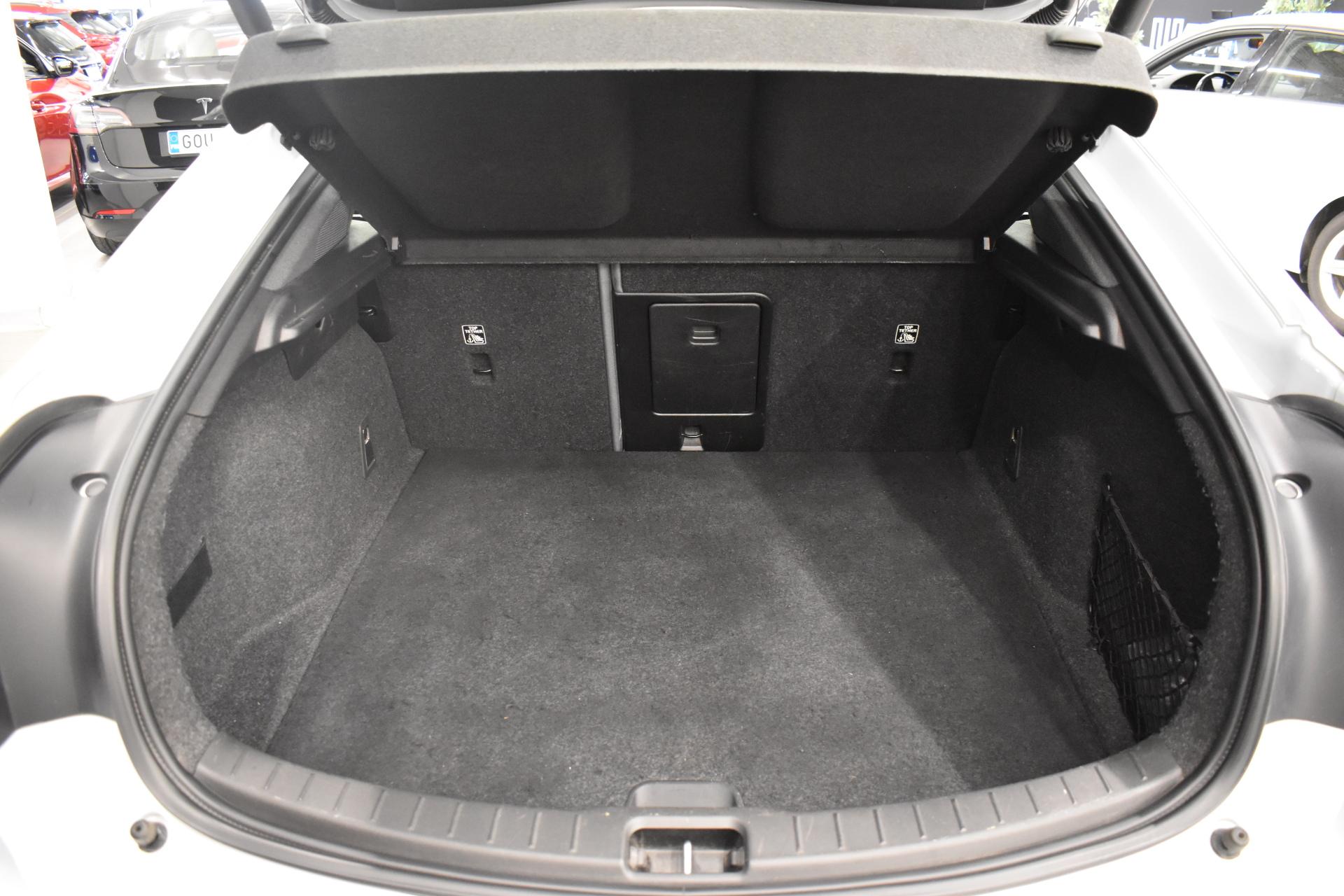 POLESTAR 2 2023