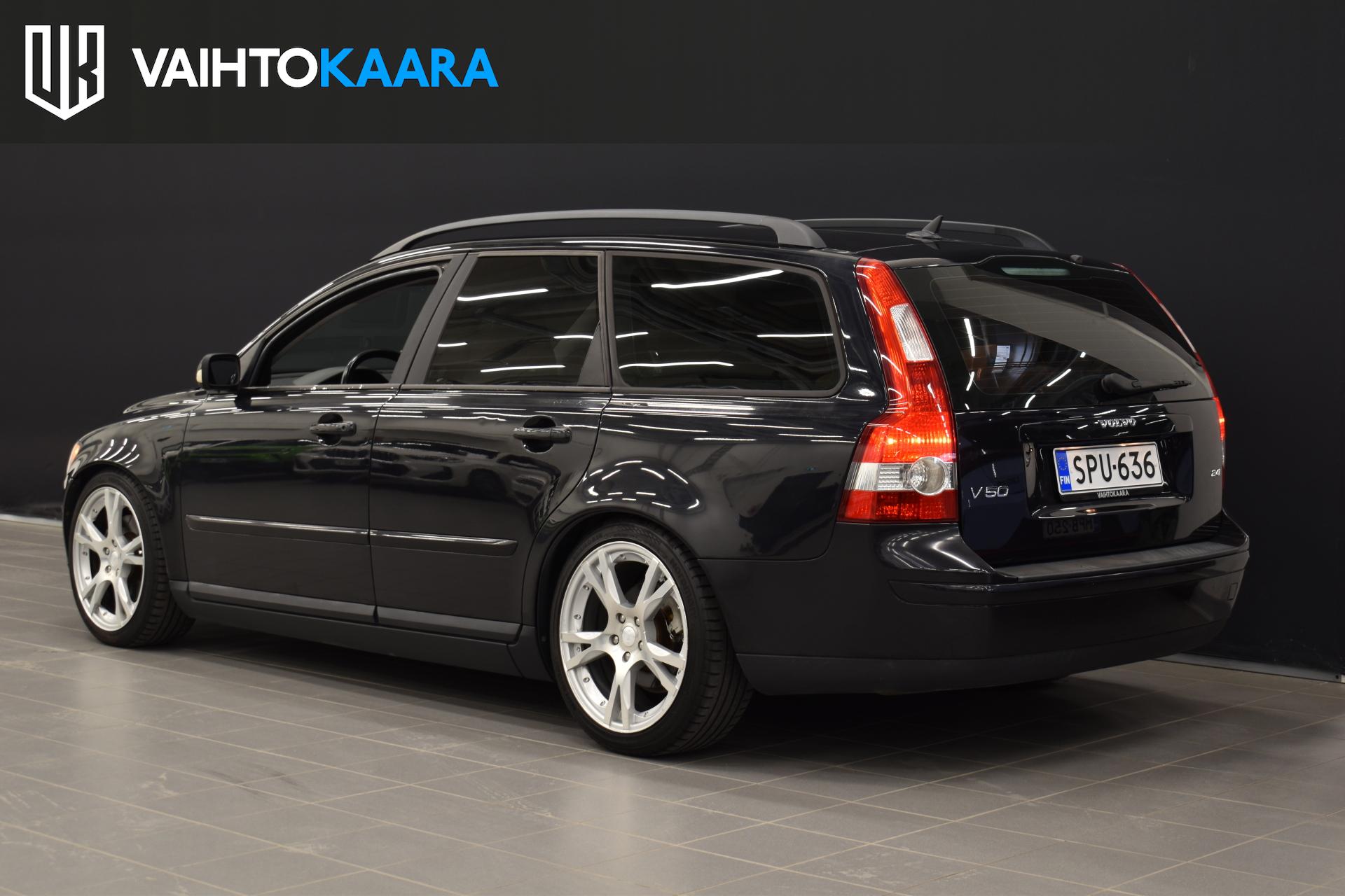 VOLVO V50 2004
