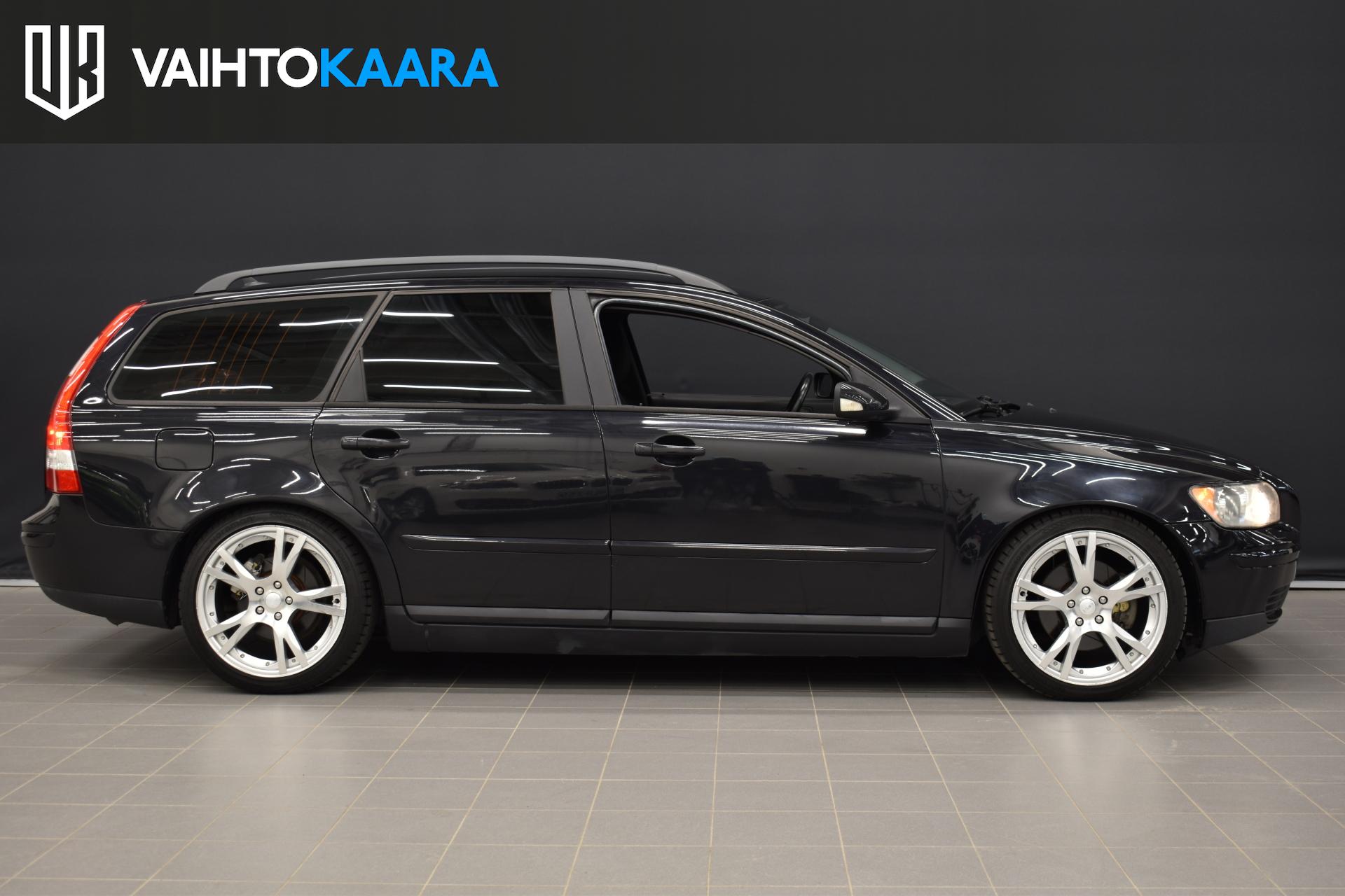 VOLVO V50 2004