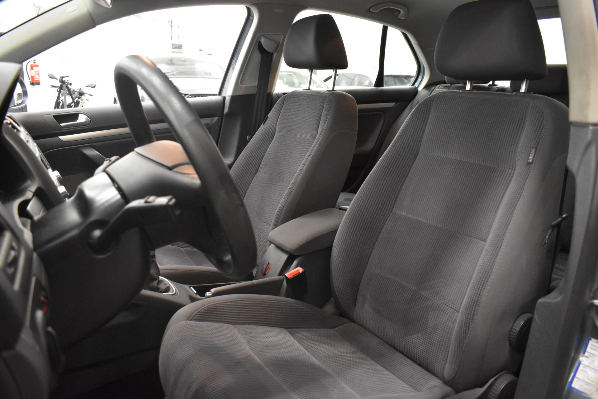 VOLKSWAGEN Jetta 2007
