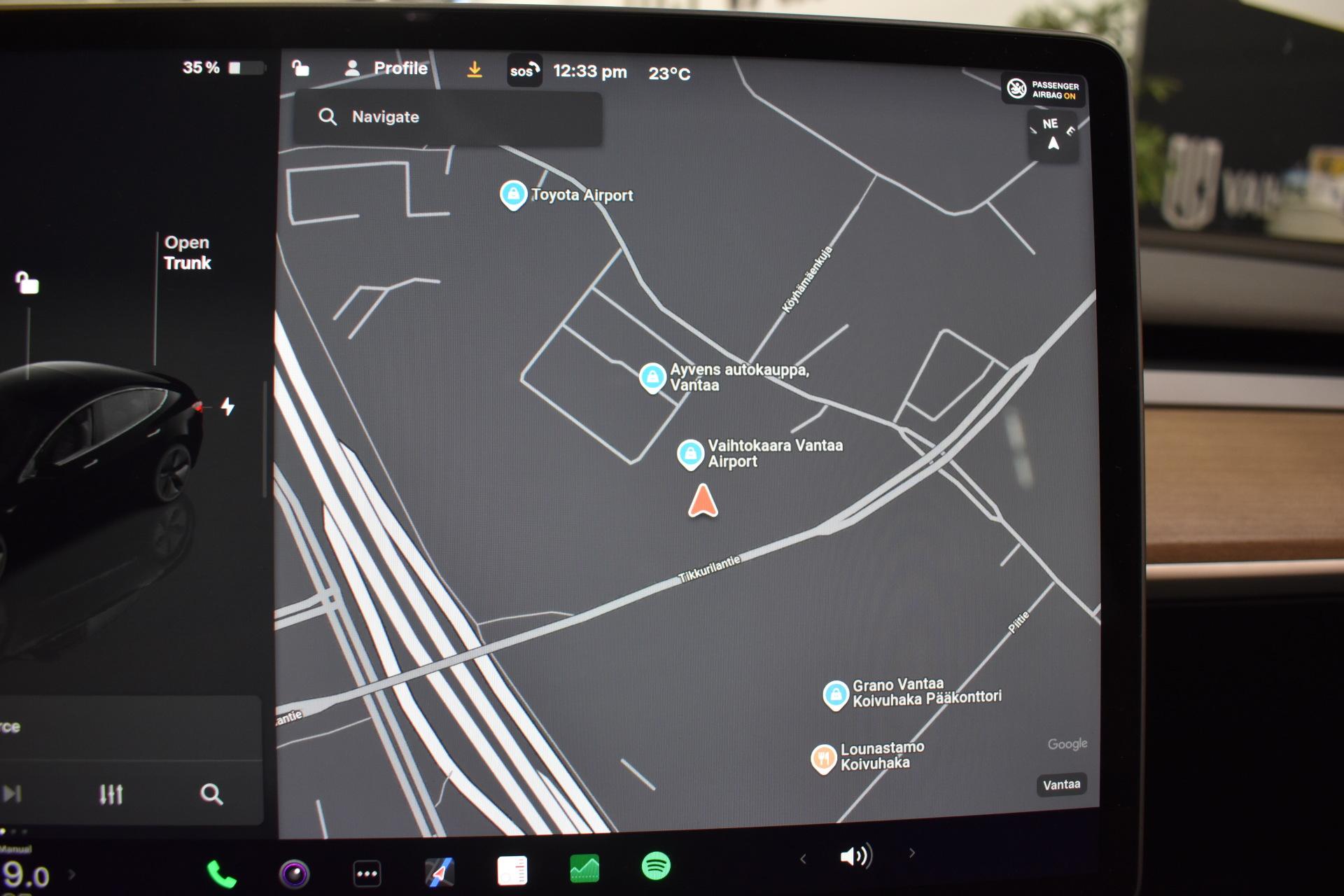 TESLA Model 3 2022