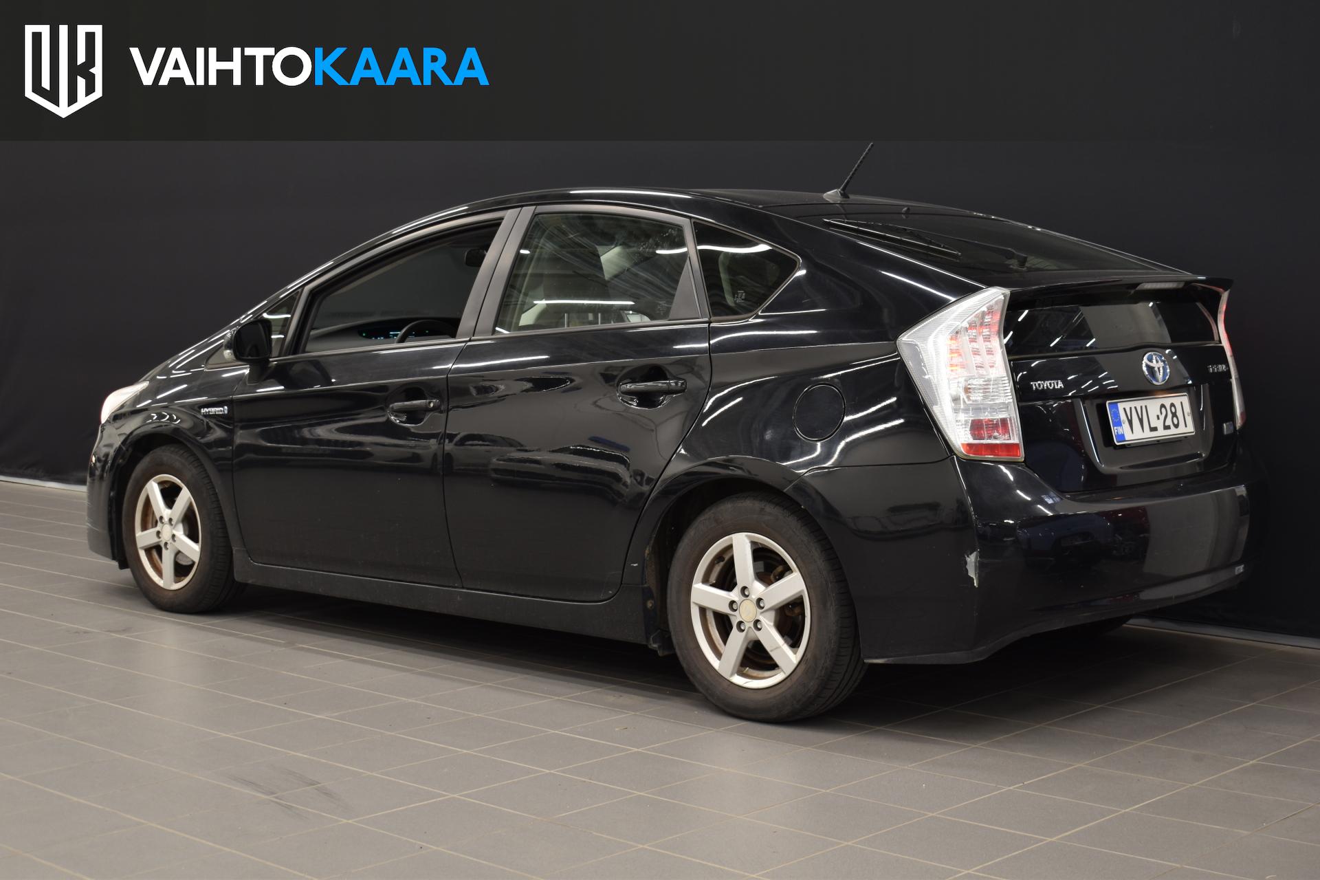 TOYOTA Prius 2010
