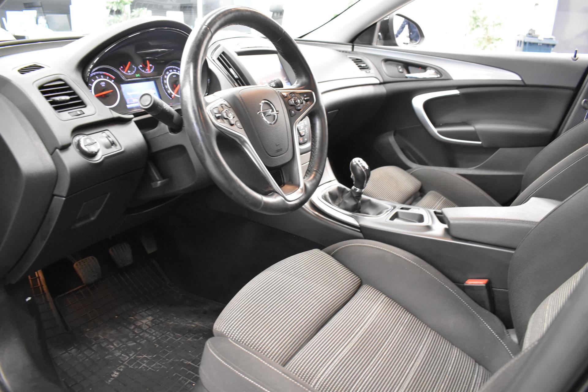 OPEL Insignia 2016