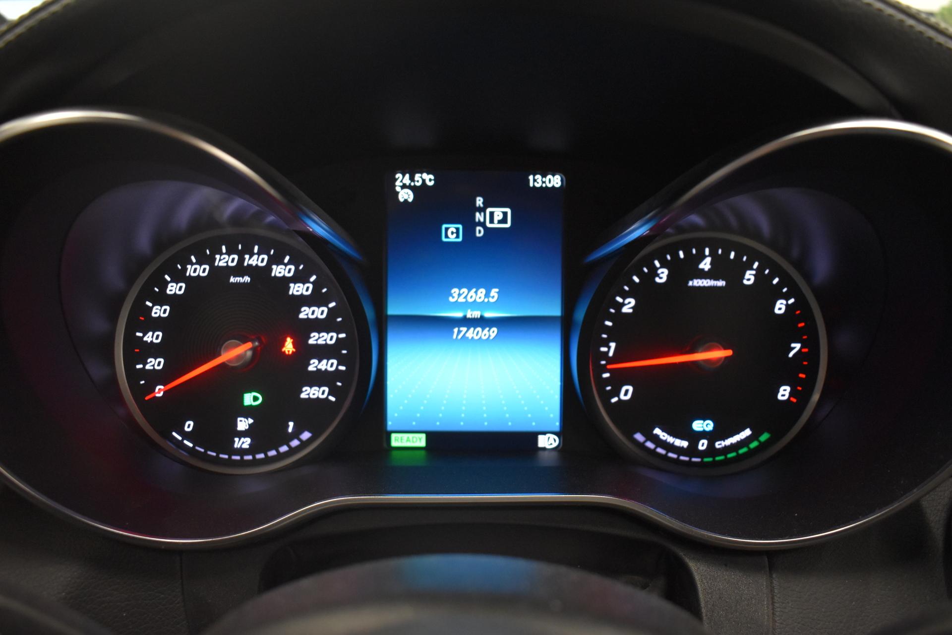 MERCEDES-BENZ C 2019