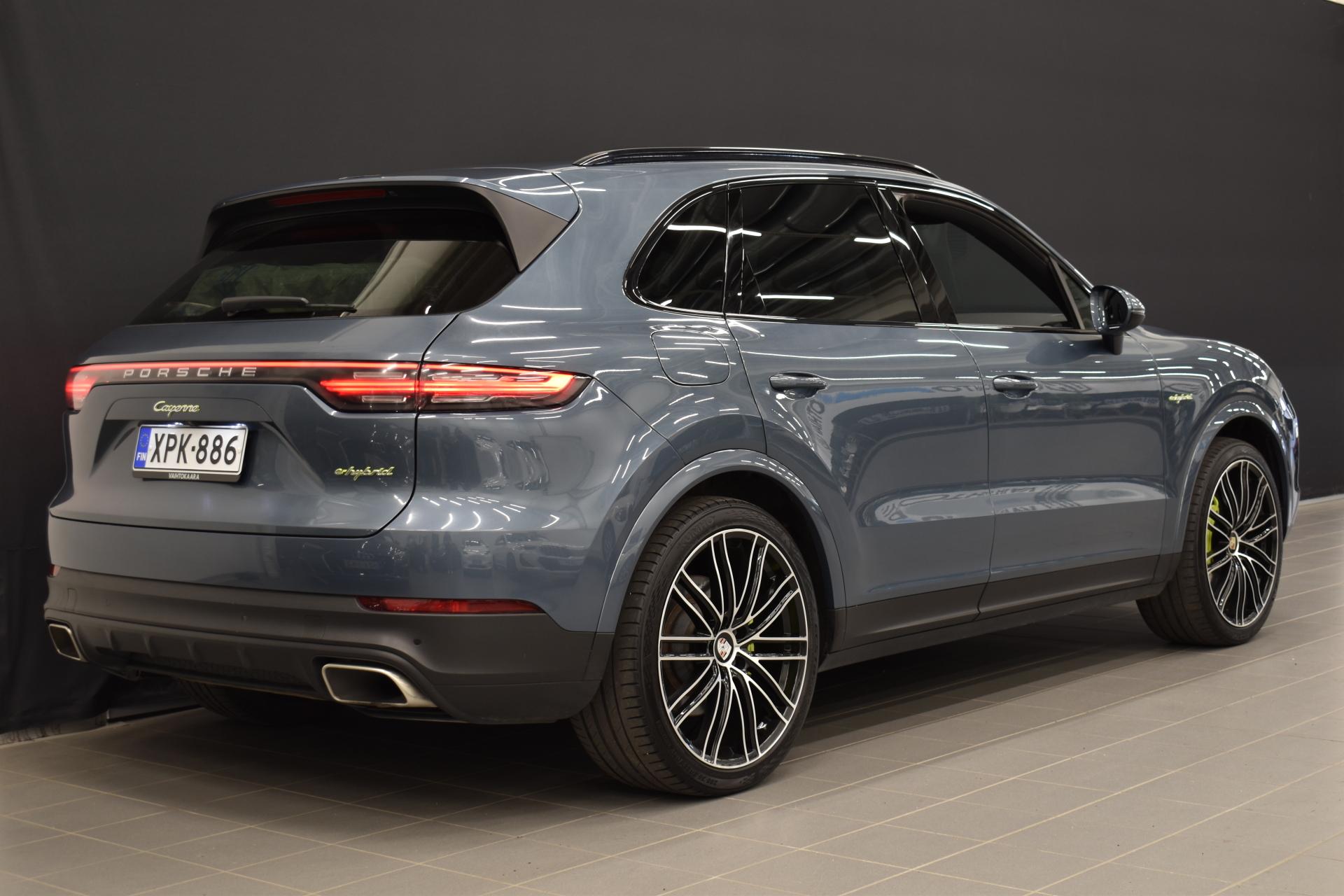 PORSCHE Cayenne 2019