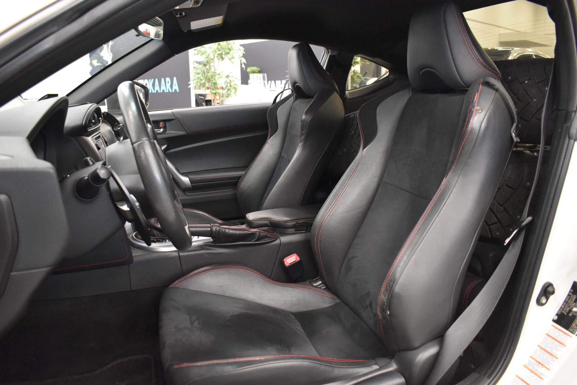 TOYOTA GT86 2012