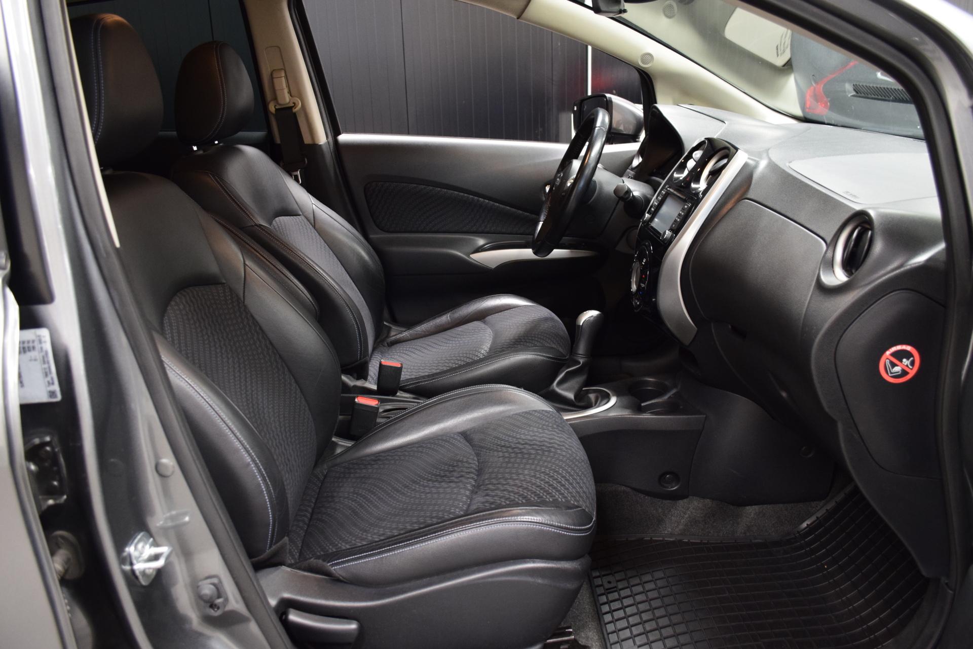 NISSAN Note 2015