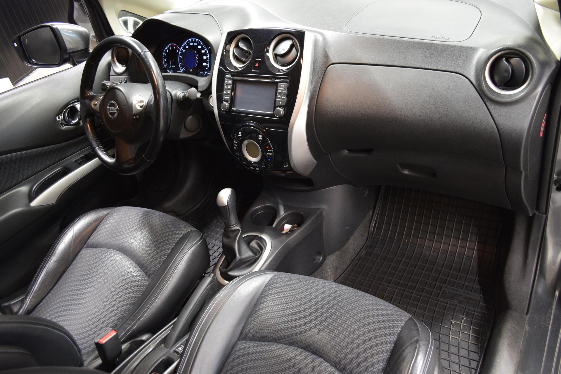 NISSAN Note 2015