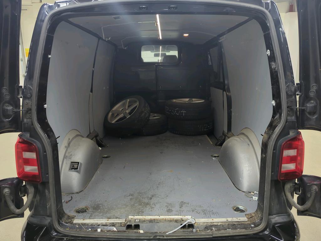 VOLKSWAGEN Transporter 2016