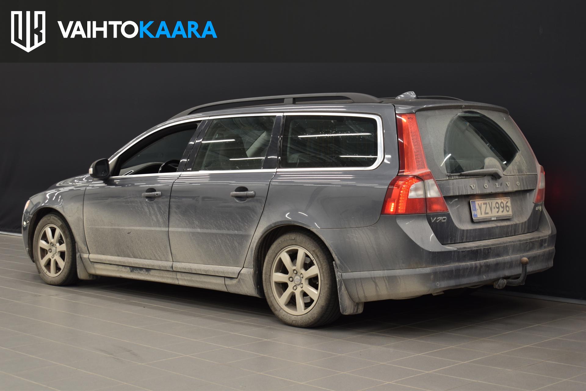 VOLVO V70 2011