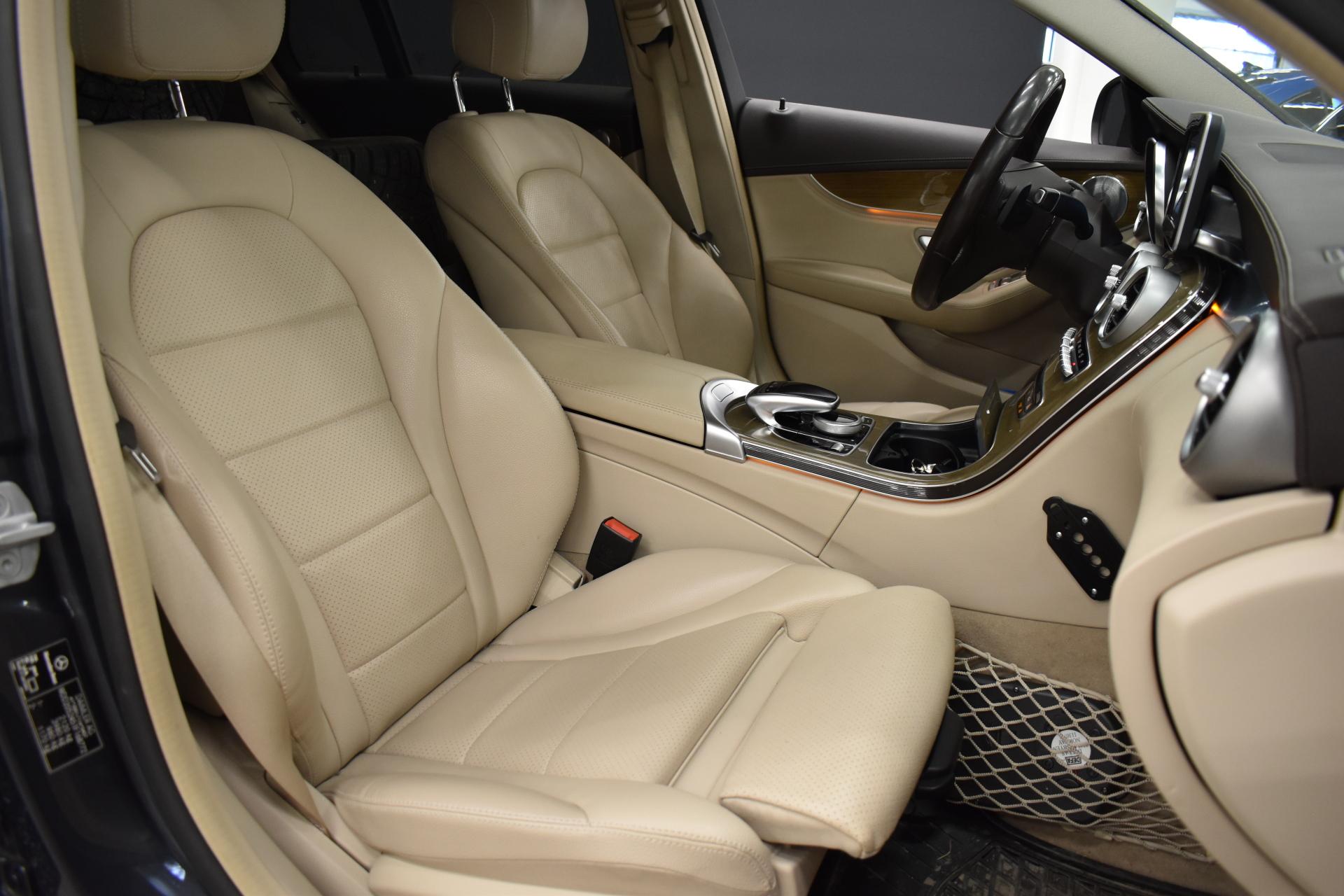 MERCEDES-BENZ C 2015