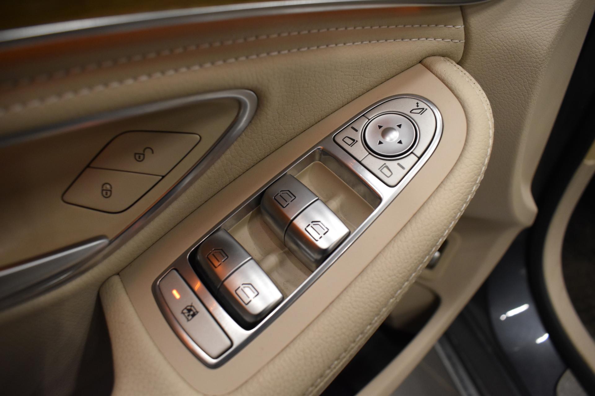 MERCEDES-BENZ C 2015