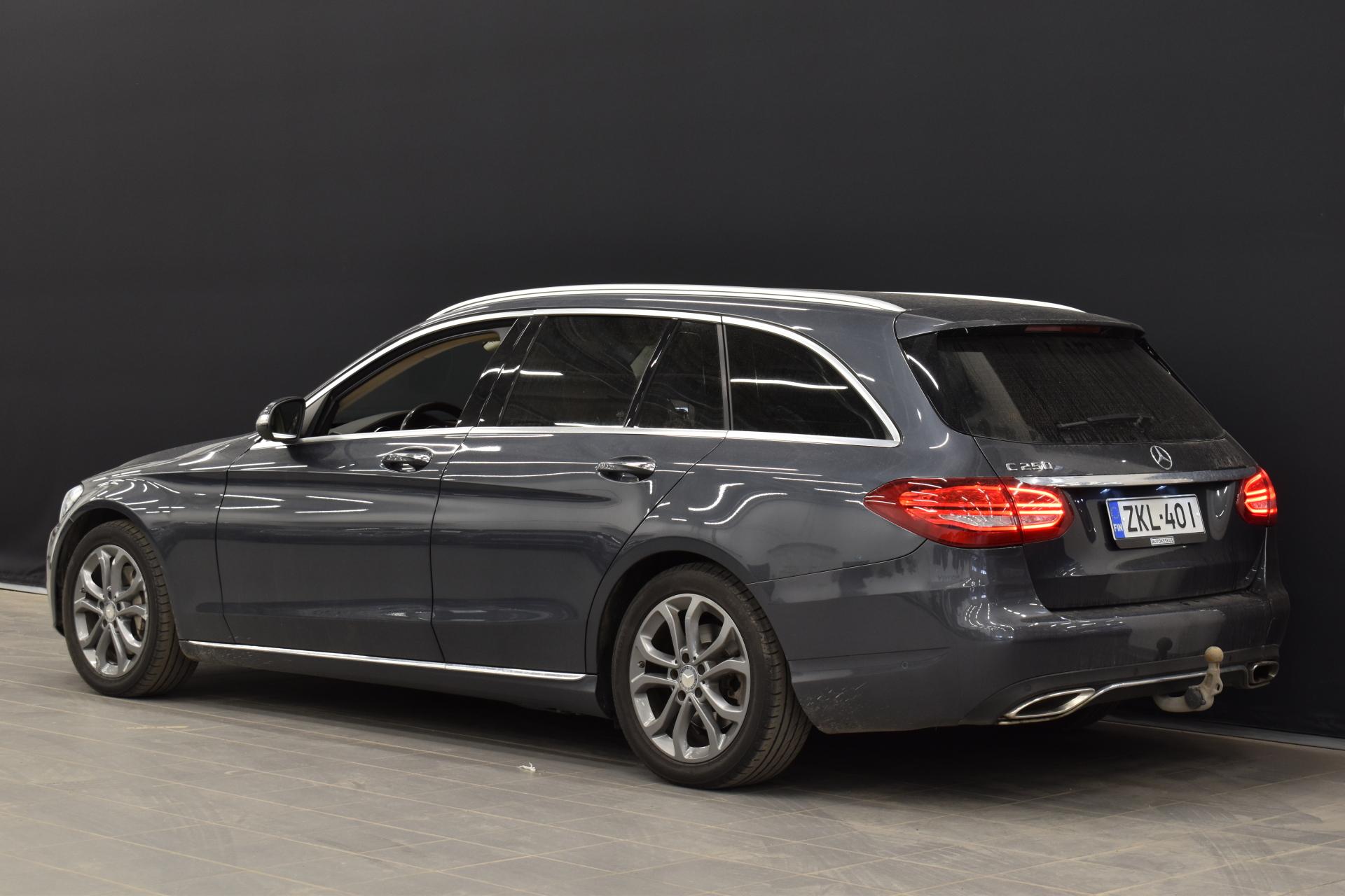 MERCEDES-BENZ C 2015