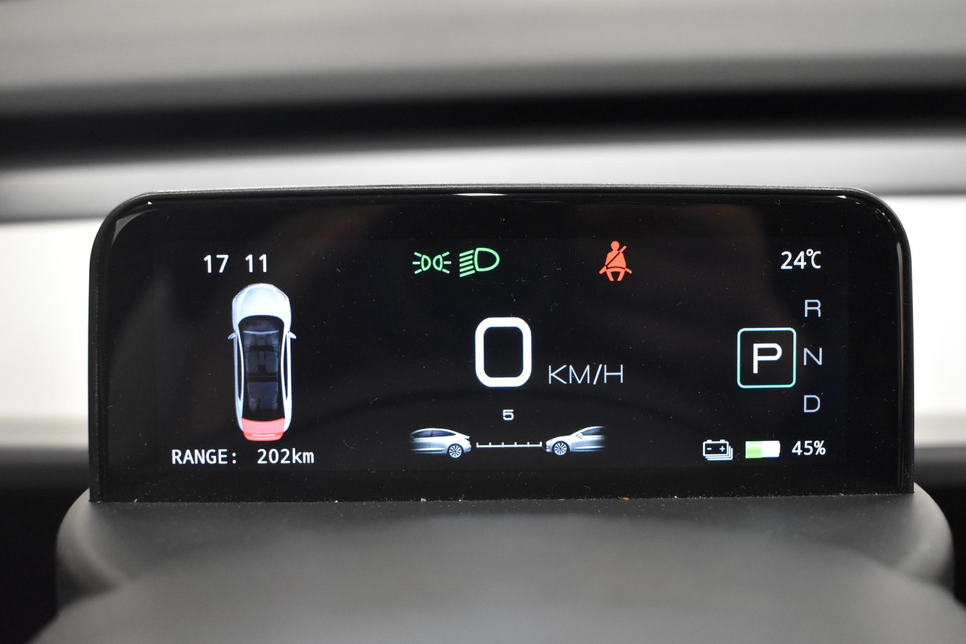 TESLA Model 3 2020