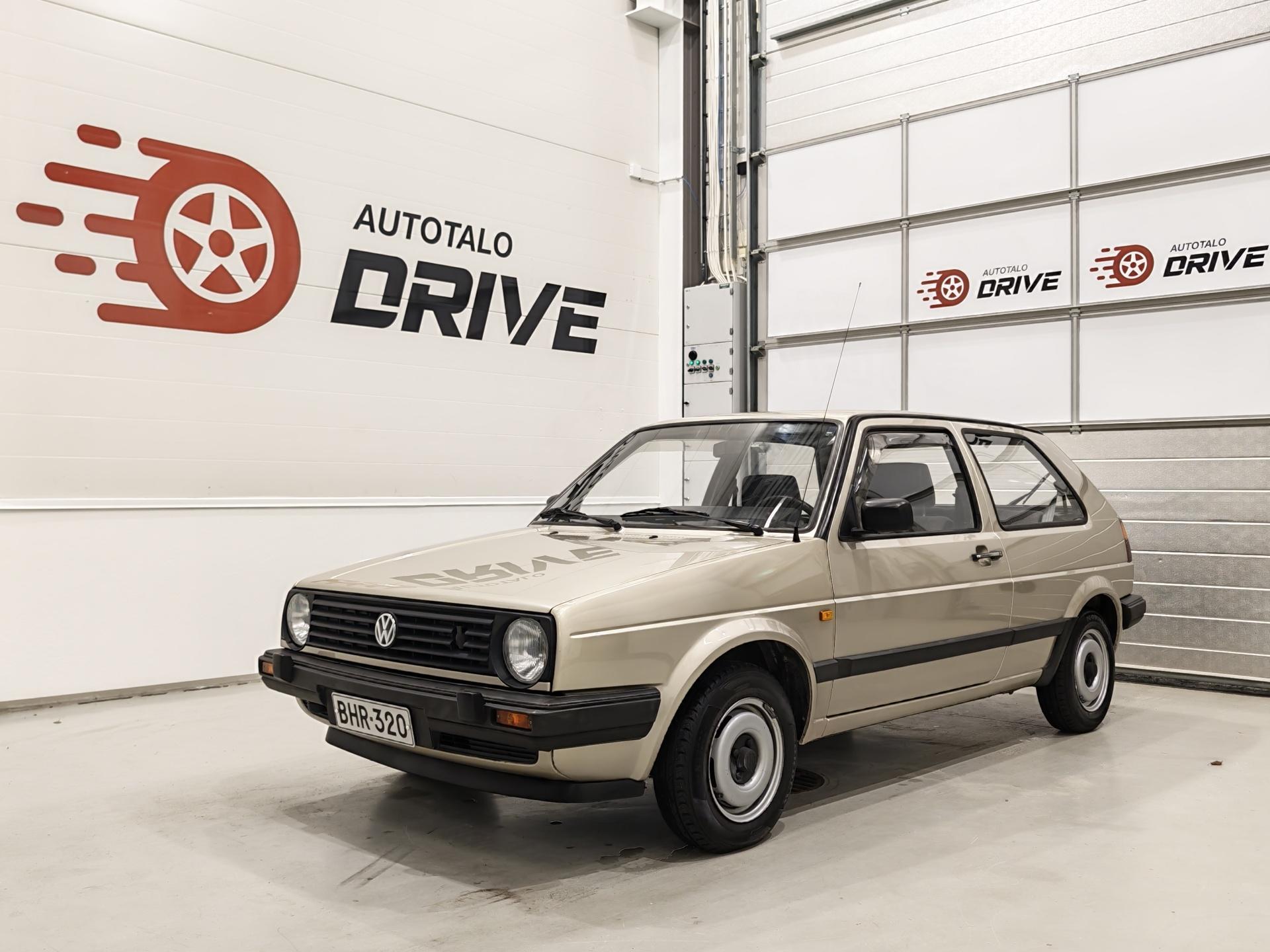 VOLKSWAGEN Golf 1988