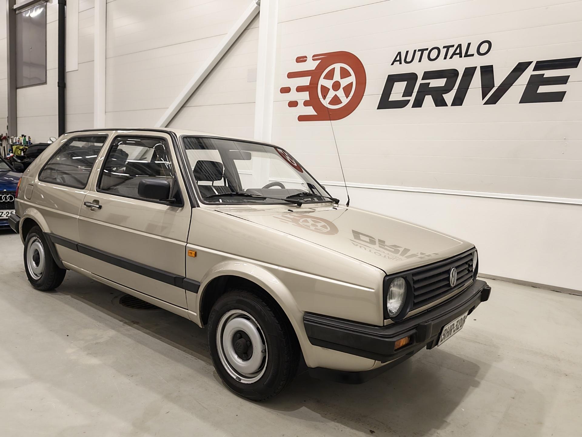 VOLKSWAGEN Golf 1988