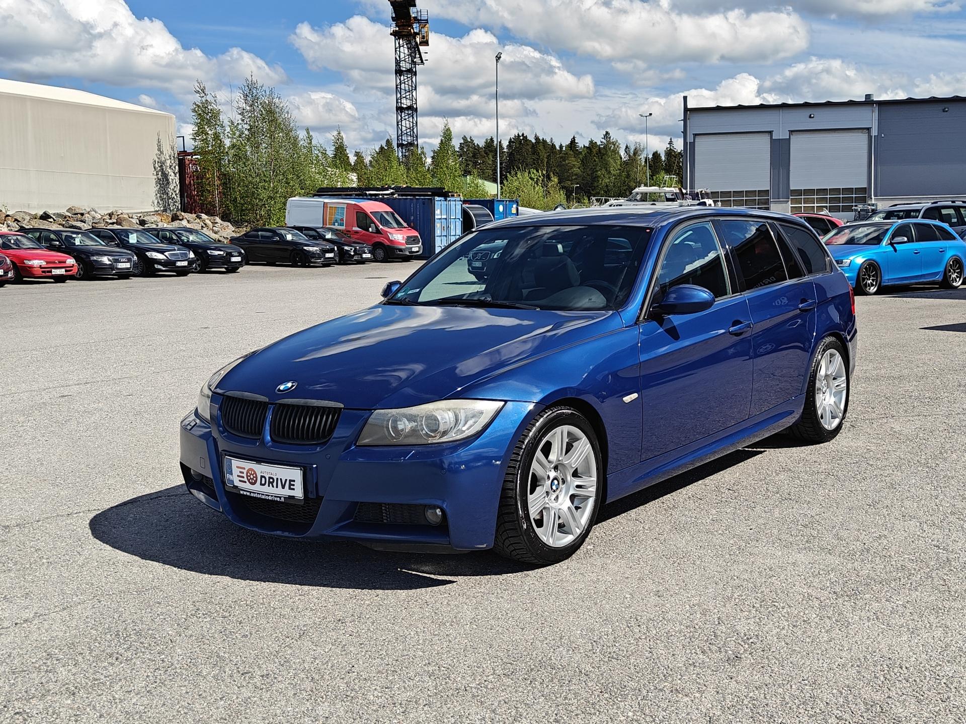 BMW 330 2007