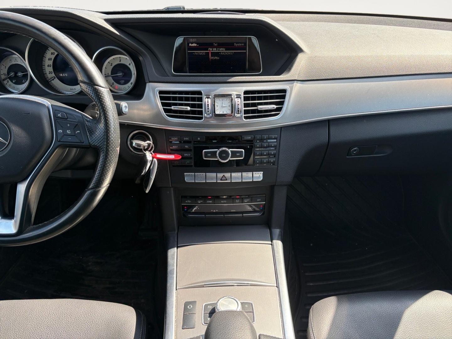 MERCEDES-BENZ E 2016