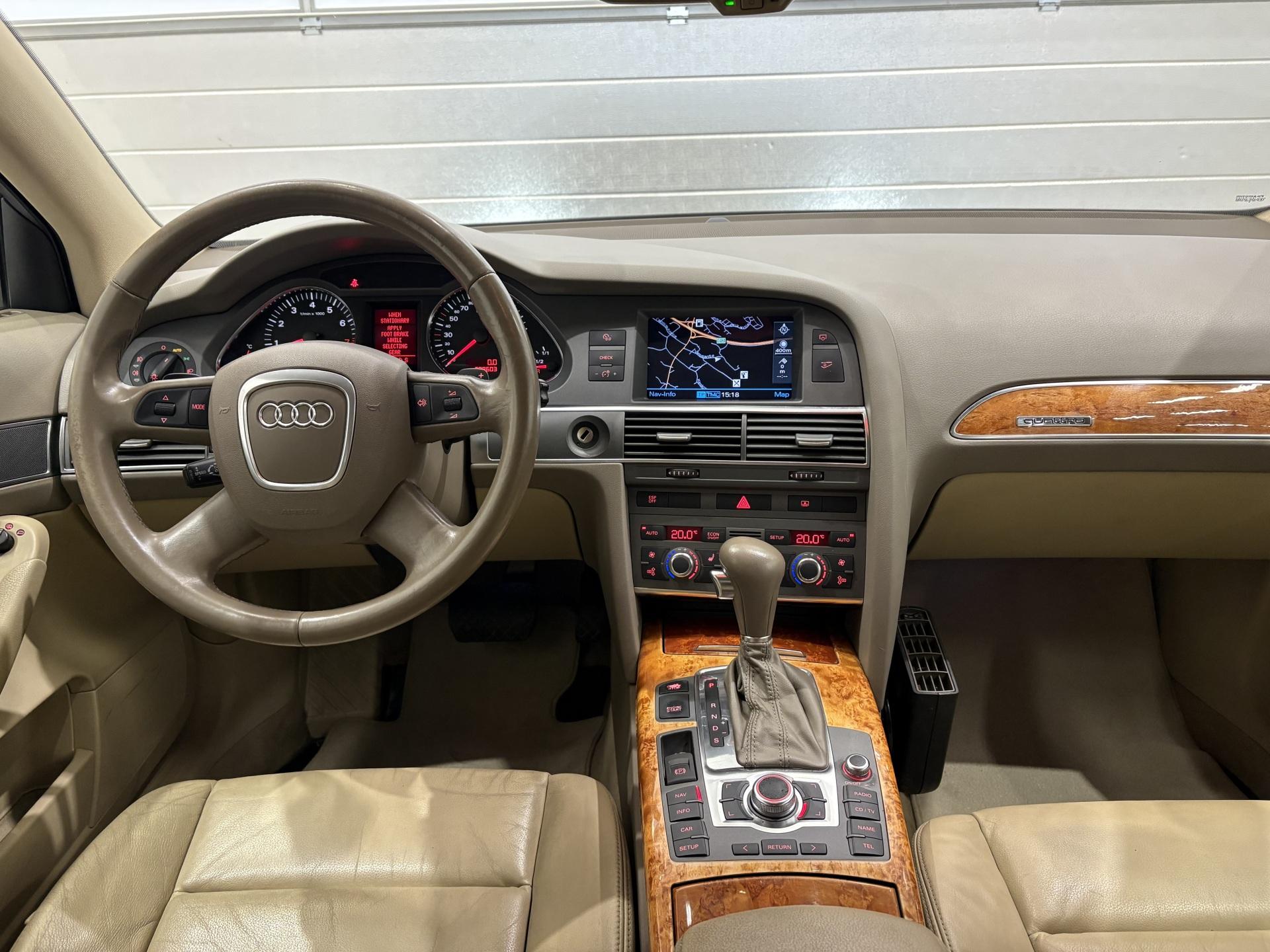 AUDI A6 2004