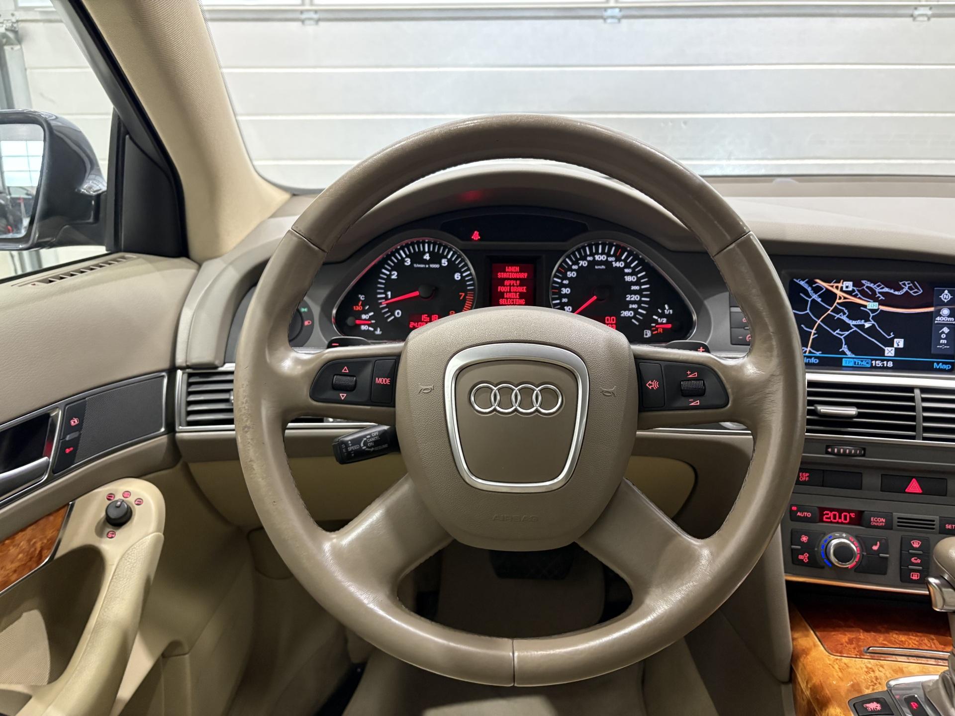 AUDI A6 2004