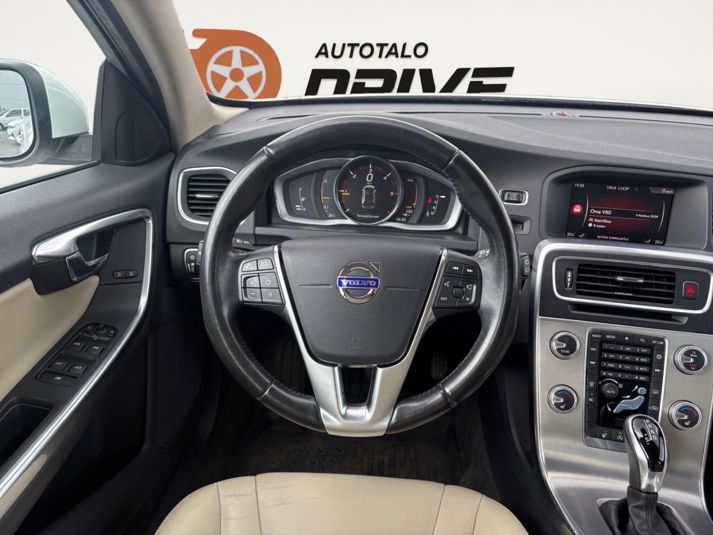 VOLVO V60 2017