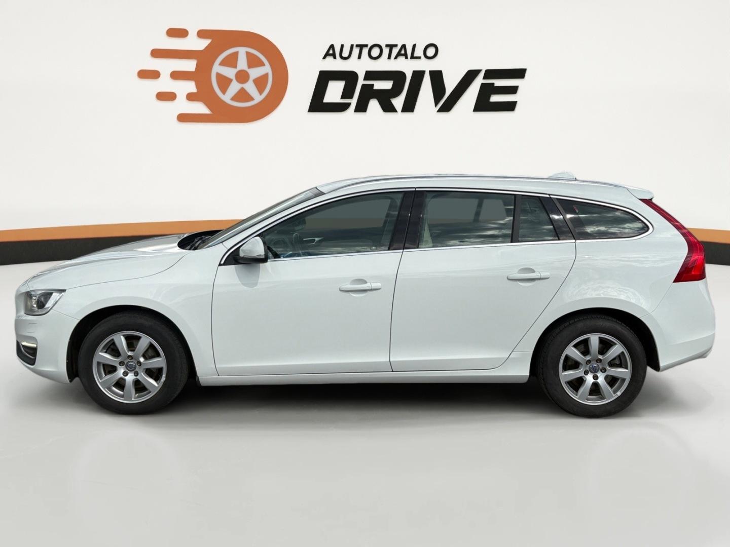 VOLVO V60 2017