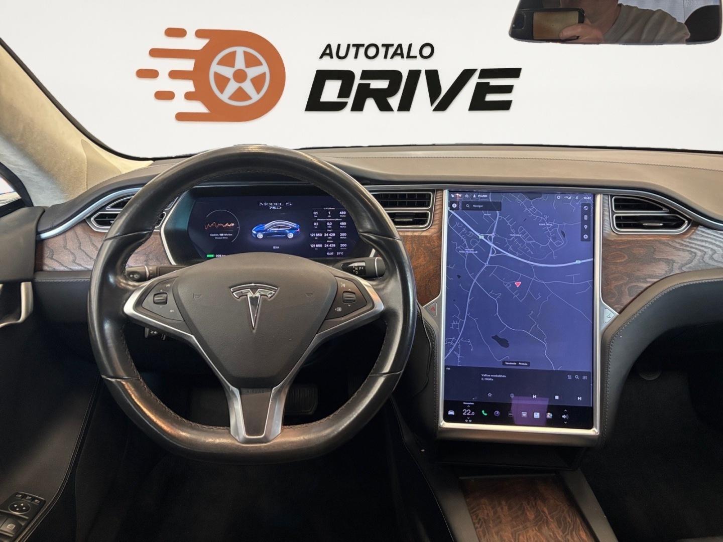 TESLA Model S 2018