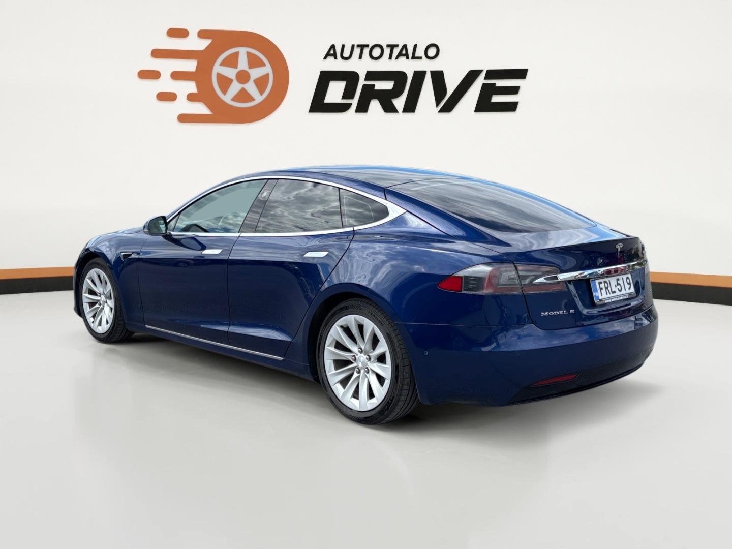 TESLA Model S 2018