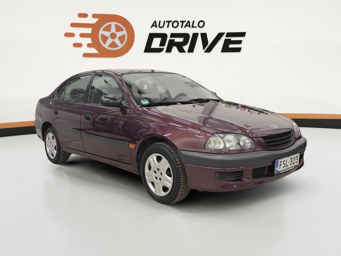 TOYOTA Avensis 2001